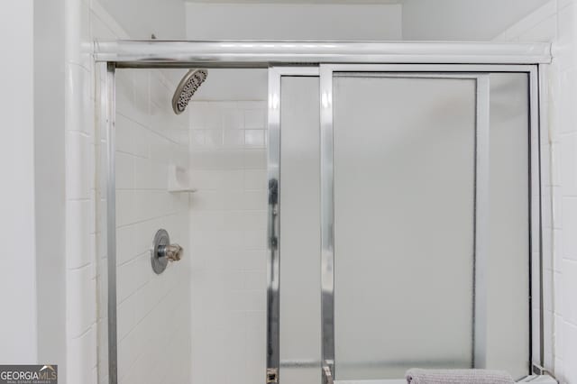 2005 Ashton Pointe Dr, Dacula, GA 30019 - full bathroom featuring a shower stall