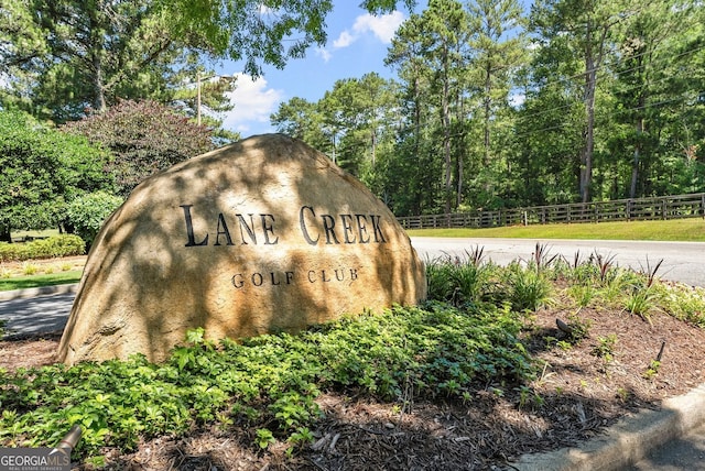 1421 Lane Creek Dr, Bishop, GA 30621 - view of community sign