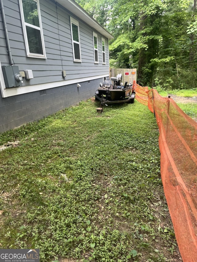 1063 NW Cato St NW, Atlanta, GA 30318 - view of yard