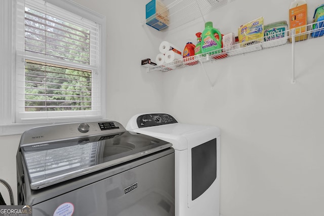 1304 Swallows Walk, Grayson, GA 30017 - laundry room with independent washer and dryer