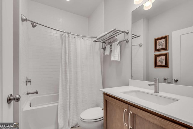 345 Glen Iris Dr NE Unit 3, Atlanta, GA 30312 - bathroom featuring shower / bath combination with curtain and vanity