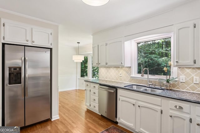 5240 Arrie Way, Atlanta, GA 30360 - kitchen featuring stainless steel appliances, a sink, dark countertops, and white cabinets