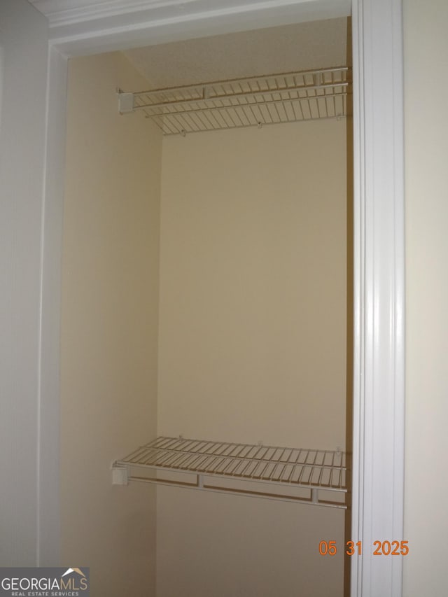 245 Amal Dr SW Apt 2010, Atlanta, GA 30315 - view of closet