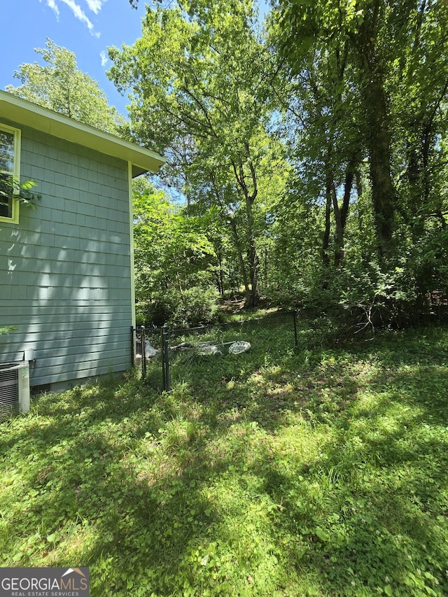 302 Morningside Dr, Clarkesville, GA 30523 - view of yard featuring central AC