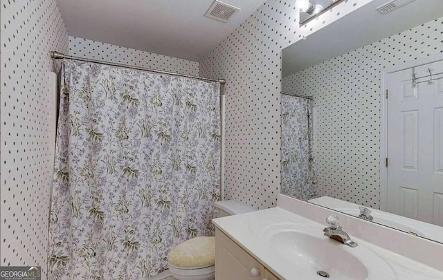 1008 Post Horn Run, Lawrenceville, GA 30045 - bathroom with wallpapered walls, vanity, and a shower with shower curtain
