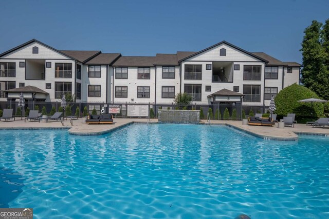 211 N Ave Unit 1122, Athens, GA 30601 - community pool with a patio area