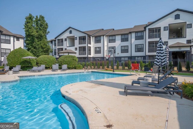 211 N Ave Unit 1122, Athens, GA 30601 - community pool with a patio