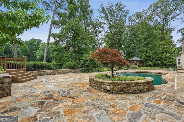 511 Pine Valley Rd SE, Marietta, GA 30067 - surrounding community featuring a patio and a pool