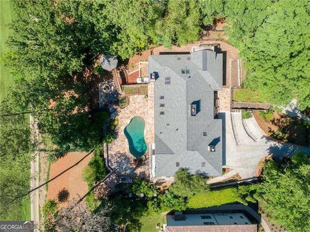 511 Pine Valley Rd SE, Marietta, GA 30067 - view from above of property with a pool area