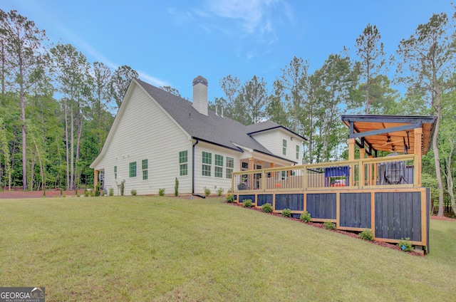 140 S Alexander Creek Rd, Newnan, GA 30263 - back of property with a chimney and a yard