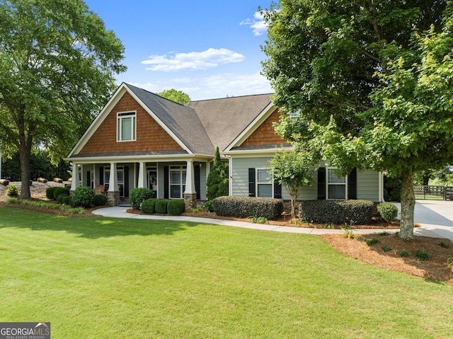 25 Wicklow Ct, Hoschton, GA 30548 - craftsman-style house with covered porch