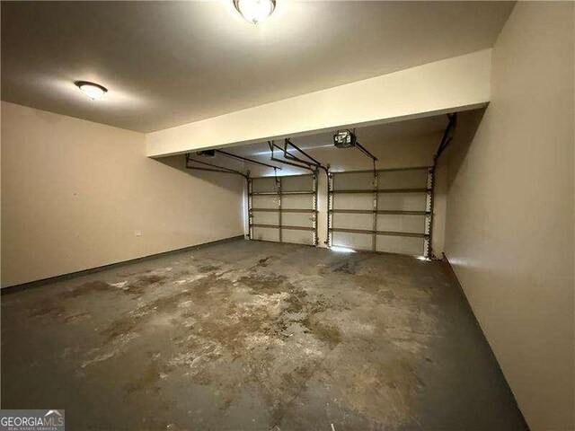 381 Plymstock Dr, Mcdonough, GA 30253