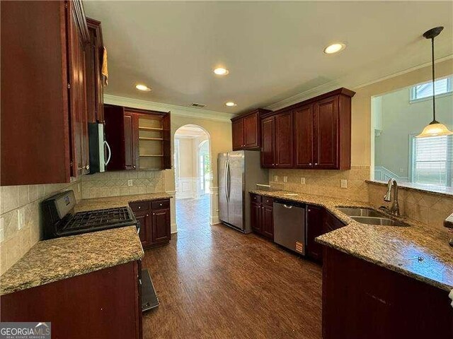 381 Plymstock Dr, Mcdonough, GA 30253