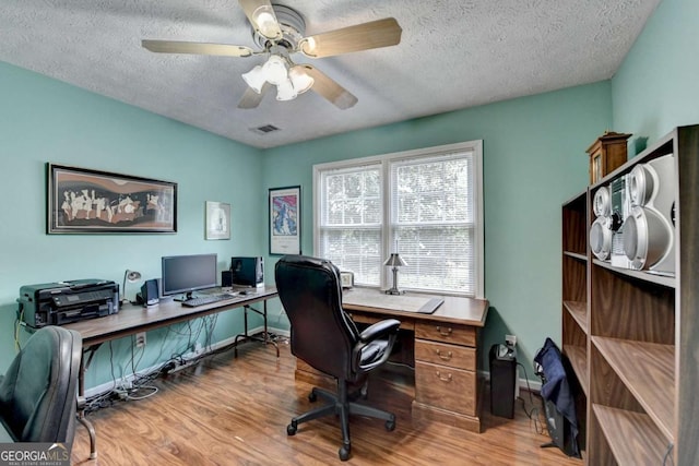 1818 Mcconnell Rd, Grayson, GA 30017 - office with wood finished floors, a textured ceiling, ceiling fan, and baseboards