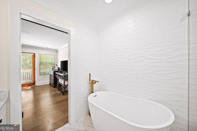 308 Reed St, Scottdale, GA 30079 - full bath featuring a soaking tub and crown molding