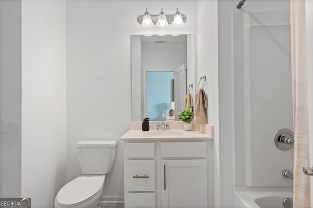 6045 Stargazer Way, Cumming, GA 30028 - full bath featuring vanity, toilet, and shower / tub combination