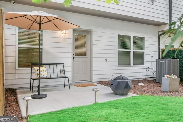 1363 Cooper Springs Rd, Grayson, GA 30017 - entrance to property with central AC unit and a yard