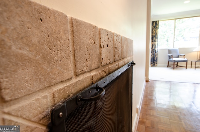 2734 Peachtree Rd NW Unit C-404, Atlanta, GA 30305 - detailed view of baseboards