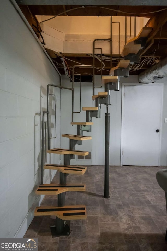 2060 Simonton Bridge Rd, Watkinsville, GA 30677 - unfinished below grade area with stairs and concrete block wall
