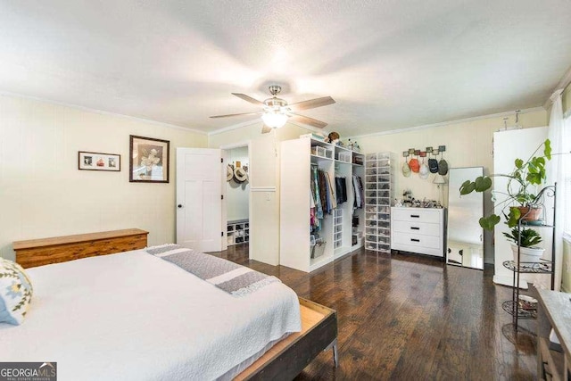 913 7th Ave, Albany, GA 31701 - bedroom featuring crown molding, wood finished floors, ceiling fan, and a closet