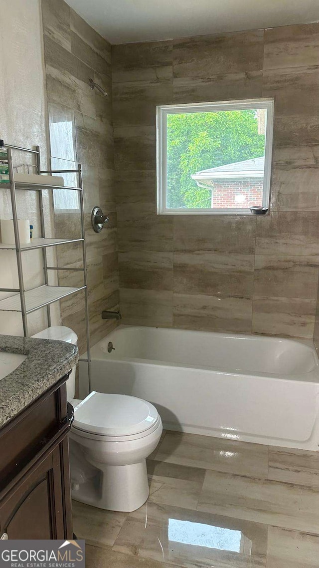 2812 Maple Rd SE, Rome, GA 30161 - full bath with vanity, toilet, and shower / tub combination