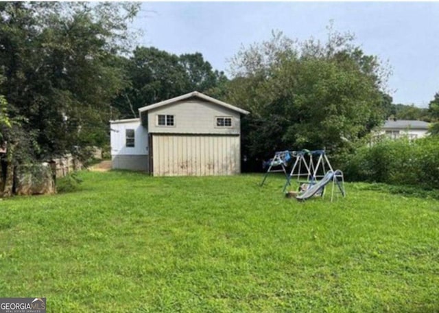 2812 Maple Rd SE, Rome, GA 30161 - view of grassy yard with view of scattered trees