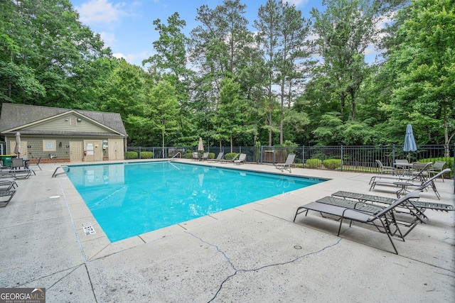 545 Matterhorn Way, Alpharetta, GA 30022 - community pool with a patio and view of scattered trees