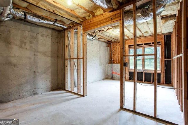 4045 Hillcrest View Ct, Suwanee, GA 30024 - view of basement