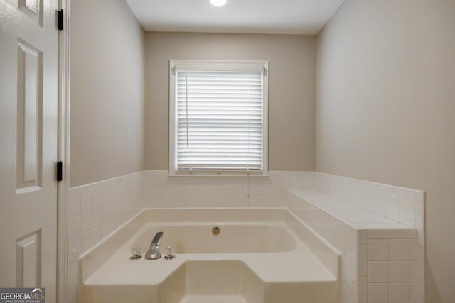 870 Rutherford Dr, Dacula, GA 30019 - full bathroom with a bath