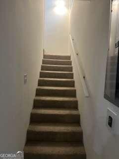 3785 Somerset Dr SW, Marietta, GA 30064 - view of stairs