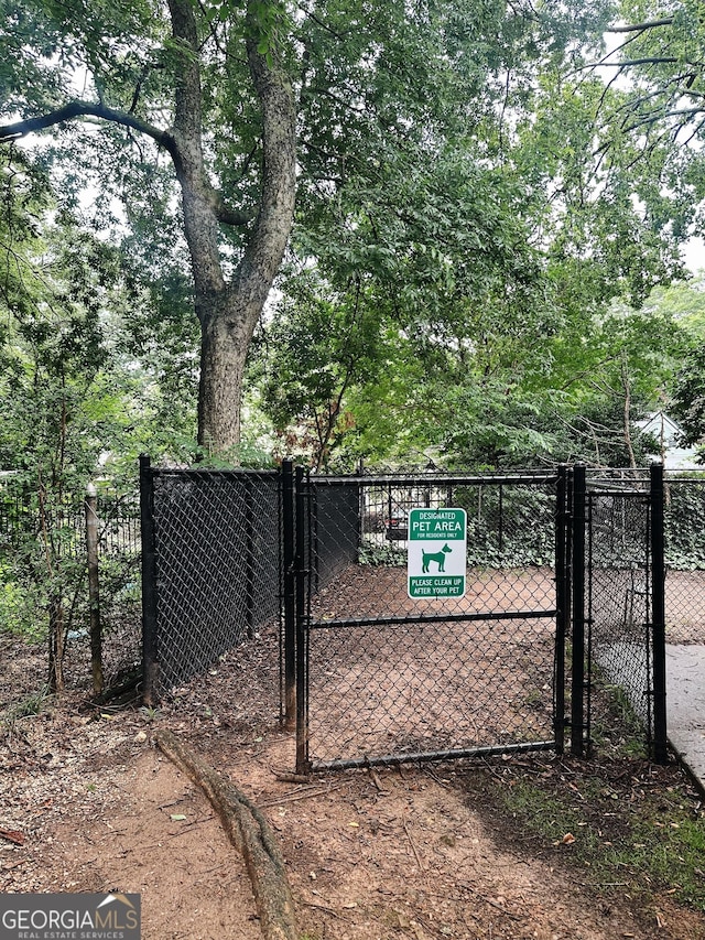 351 Cherokee Ave SE Apt 10, Atlanta, GA 30312 - view of gate