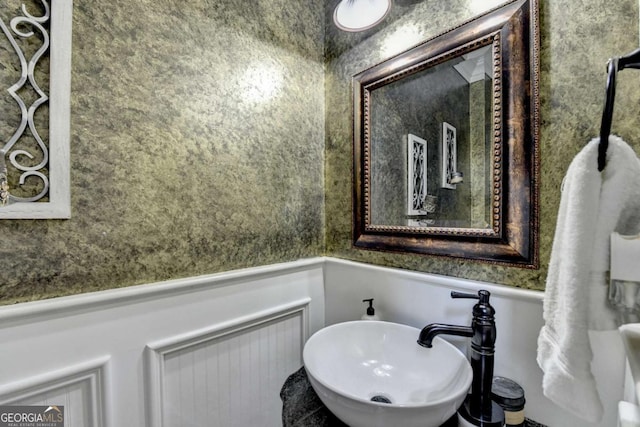 3085 Saint Andrews Dr, Duluth, GA 30096 - bathroom with a sink