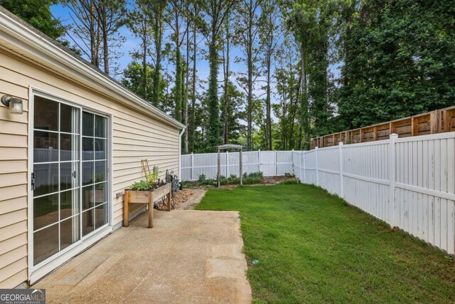 2657 Albion Farm Way, Duluth, GA 30097 - view of yard with a patio area