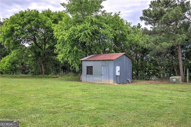 141 Holcomb Spur NW, Adairsville, GA 30103 - view of grassy yard featuring a storage unit