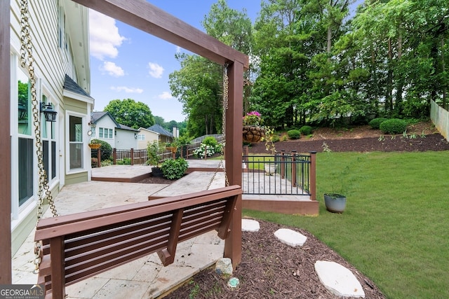 10865 Misty Moon Ct, Alpharetta, GA 30022 - view of yard with a patio area
