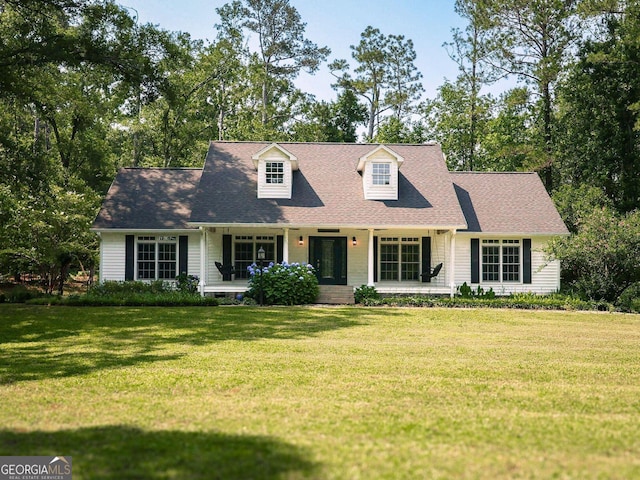 810 Callaway Church Rd, Lagrange, GA 30241 - cape cod home featuring covered porch and a front yard