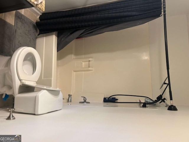 122 Sterling Ct Unit 122, Alpharetta, GA 30004 - view of bathroom