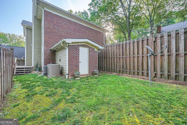 7155 Roswell Rd Unit 58, Atlanta, GA 30328 - view of yard with central AC