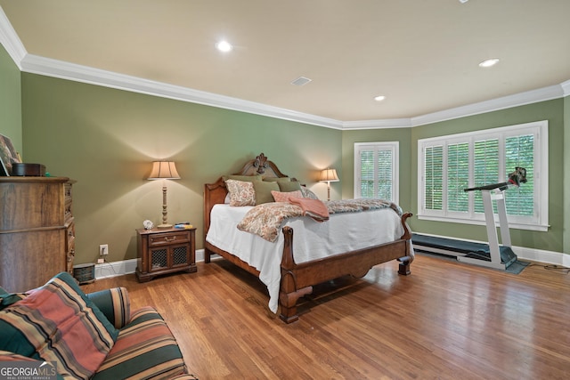100 S Haven Ct, Macon, GA 31210 - bedroom featuring ornamental molding, wood finished floors, baseboards, and recessed lighting