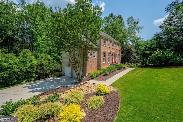 1885 N Creek Cir, Alpharetta, GA 30009 - view of front of home featuring brick siding, asphalt driveway, and an attached garage