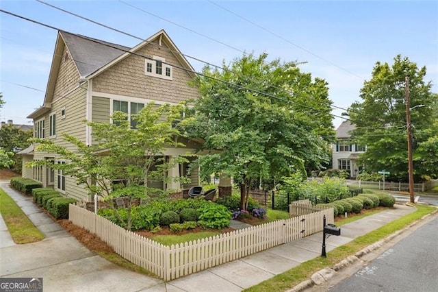 1184 Medlin St SE, Smyrna, GA 30080 - view of front of property