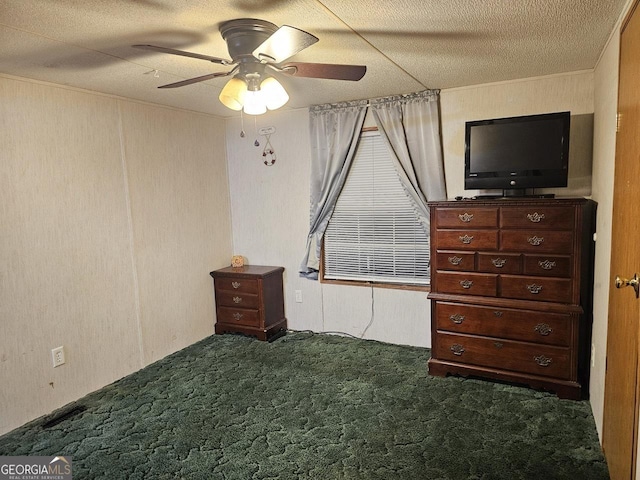 136 Hickory Hl, Anniston, AL 36206 - bedroom with carpet flooring and a ceiling fan