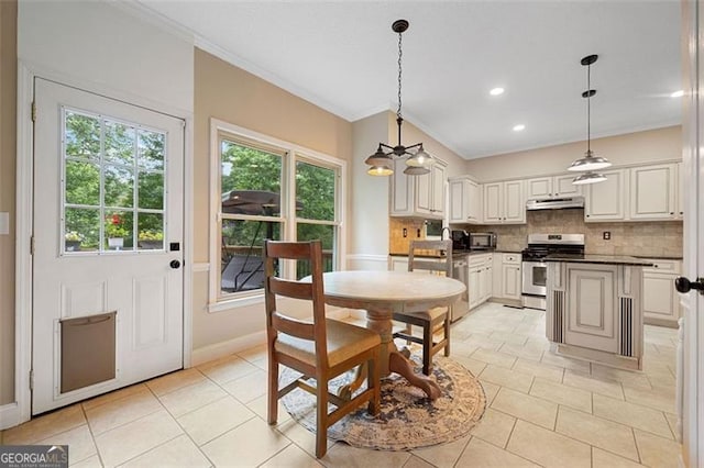404 Pine Grove Way, Woodstock, GA 30189 - dining area featuring ornamental molding, light tile patterned floors, recessed lighting, baseboards, and a chandelier