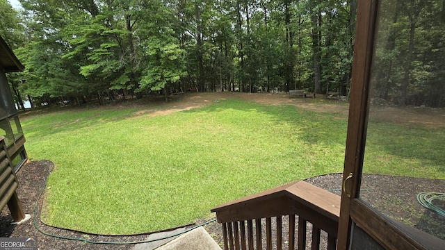 396 Greenleaf Dr, Lavonia, GA 30553 - view of grassy yard