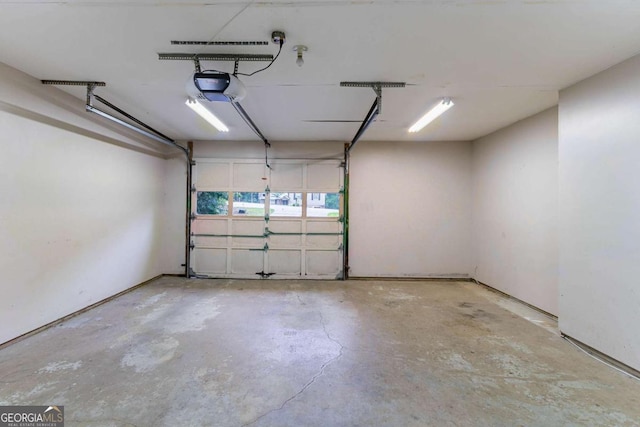 604 Hamlet Ct SE, Conyers, GA 30094 - garage with a garage door opener