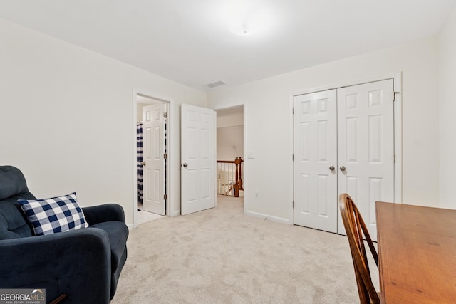 2722 Brookhaven Ln, Buford, GA 30518 - living area with light carpet and baseboards
