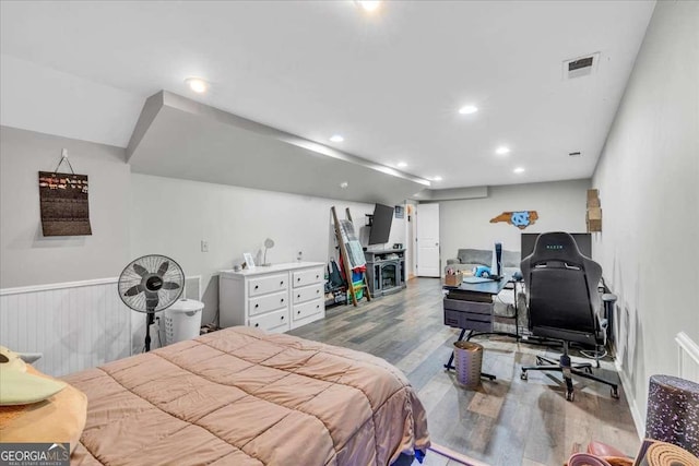 1637 Willow Way, Woodstock, GA 30188 - bedroom featuring wood finished floors, recessed lighting, and an office area