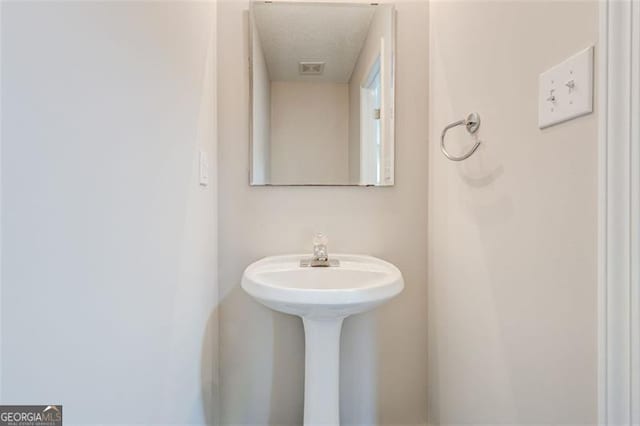 7006 Mahonia Pl, Lithonia, GA 30038 - view of bathroom