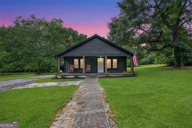 394 Knight Rd, Rockmart, GA 30153 - view of front of home with covered porch and a front yard
