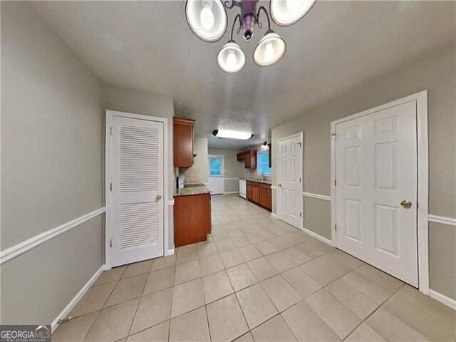 876 Saint Charles Ct, Lawrenceville, GA 30046